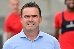 'Marc Overmars onderhandelt met Manchester City'