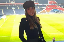 Antonella trekt kleren uit en laat haar man Lionel Messi helemaal wegdromen