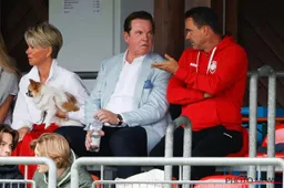 'Antwerp heeft het zitten: Blauw-zwart gaat volledig elftal aan de kant laten'