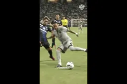 Iedereen is bezig over deze schandalige actie van Neymar: "Hoe durft hij?!" (VIDEO)