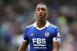 Tielemans maakt zich onmogelijk en slikt zware kritiek: "Doet hij dat nu met opzet?!"
