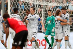 Landskampioen Club Brugge viert speciaal jubileum op het verzopen veld van Seraing