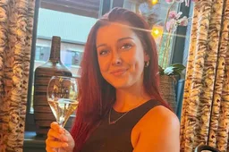 PSV-fan Lotte Vanwezemael kan het niet langer houden en onthult haar nieuwe vriend