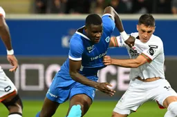 Tienkoppig KRC Genk dankt gemiste penalty en houdt moeizaam stand tegen OHL