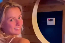 Sensuele Renée De Ketelaere laat zich als zus van Duivel Charles zomaar begluren