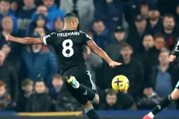 Sensationeel: Youri Tielemans brengt de héle Premier League in extase (VIDEO)