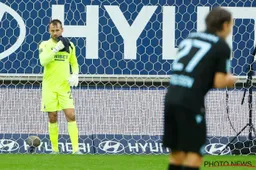 Gent bezorgt Club Brugge ware mokerslag waardoor kampioen wezenloos achterblijft