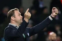 Paars-witte fans bewieroken één speler na ‘bestolen’ te zijn op Antwerp: “Echt gek!”