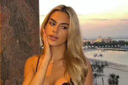 Maria Guardiola laat in lingeriesetje De Bruyne en co. in decolleté kijken: “Sexy!”