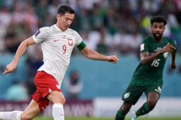 Blunder en gemiste penalty breken Saudi-Arabië zuur op tegen Lewandowski en co.