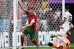 Cristiano Ronaldo heeft zijn ticket voor de achtste finales op het WK nu al beet