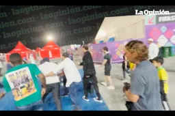 Lukaku schrikt ferm op na beelden kniestoot van razende ex-ploegmaat (VIDEO)