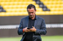 ‘Overmars schrikt op: Ajax wil toeslaan en Antwerp op déze manier hak zetten’