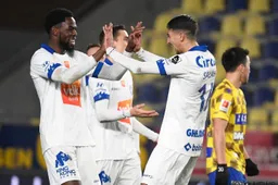 Daar gaat play-off 1: Gent profiteert voluit en verkoopt Club Brugge geweldige dreun