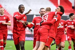 Indrukwekkend Antwerp heeft aan één helft genoeg om Standard compleet af te drogen