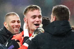 Paars-witte fans kijken op: 'Opvallende wending in carrière Bart Verbruggen’