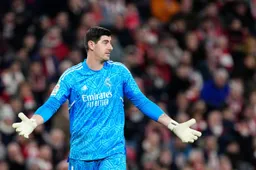 ‘Courtois schrikt énorm: Vechtpartij tussen spelers op parking stadion’