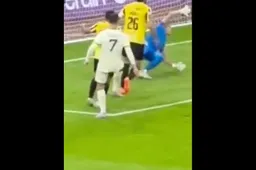 Iedereen spreekt over actie van Cristiano Ronaldo: "Schaamteloos" (VIDEO)