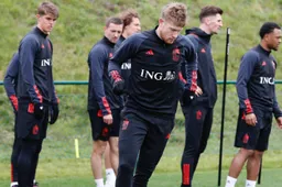 Tedesco schrikt De Bruyne en co. op: Bijzondere aanwezige op training