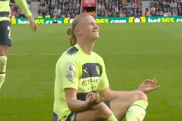 Fenomeen Erling Haaland doet mond van Kevin De Bruyne openvallen (VIDEO)