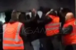 ‘Na stormloop harde kern: Details pijnlijk drama bij Lotto Park bekend’