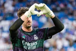 Thibaut Courtois stelt zijn knappe gezin voor: "Prachtig gezinnetje!"