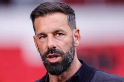 Anderlecht-fans verrast door wissel: Ruud van Nistelrooij verlaat per direct PSV