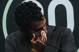 Aster Nzeyimana weet niet wat hem overkomt: "Dit is echt hallucinant"