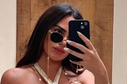 Ex Marta laat Courtois tijdens huwelijksreis zó naar wulpse boezem gluren: “Wow”