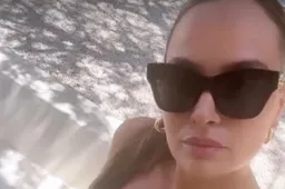 Ex Sarah Mens doet Lukaku hunkeren en laat zó naar borsten gluren: “Hoho!”