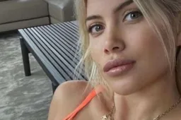 Dries Mertens ziet sexy WAG Wanda haar weelderige boezem ontbloten: “Wow”