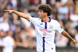 Veelbesproken Anderlecht-speler stuurt ferme waarschuwing naar Rits en Leoni