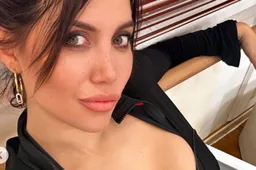 Rondborstige Wanda brengt Mertens en co. in extase met zéér diepe inkijk: “Wow”