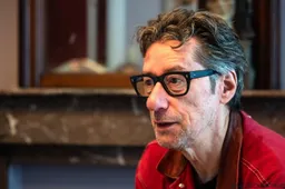 Herman Brusselmans heeft slecht nieuws te melden over zijn relatie met Lena