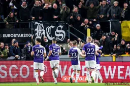 Anderlecht-Genk ontploft helemaal op het einde: "Onverdiender kan je niet winnen"