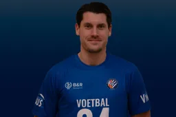 Geel onderstreept ambities met komst van topschutter