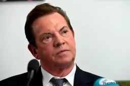 Dit is de reden waarom Antwerp als een kaartenhuisje in elkaar stort