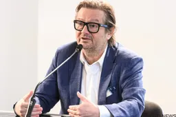 'Marc Coucke dreigt plots erg drastisch besluit te nemen over Anderlecht'