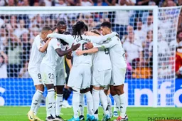 'Chelsea haalt plots twee sterspelers weg bij Real Madrid voor 180 miljoen euro'