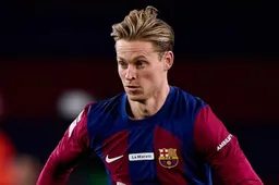 'Frenkie de Jong krijgt plots erg pijnlijk nieuws te horen bij Barcelona'