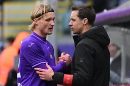 'Bliksemvertrek van Dolberg bij Anderlecht'