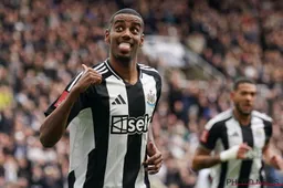 Transfers LIVE: 'Isak naar déze grootmacht in plaats van Liverpool, droomtransfer voor Xavi Simons'