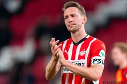 'Droevig nieuws over Luuk de Jong bij PSV'