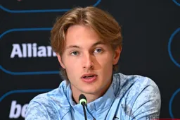 'Nicky Hayen grijpt in en zet Romeo Vermant eruit bij Club Brugge'