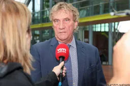 Razende Jean-Marie Pfaff grijpt in: "Wat een dommerik, dat doe je toch niet!"