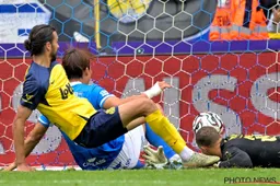 Ex-ref Gumienny onthult of goal van Genk onterecht werd afgekeurd