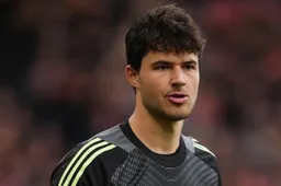 Engeland gaat los over Lammens na Liverpool-Man U: "Niet normaal!"