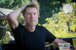 De Mos waarschuwt Club: "Hem zet je niet op de bank"