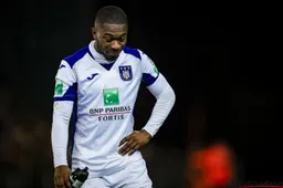 Amuzu gekraakt bij Anderlecht: "Hij loopt met gezicht naar de grond"