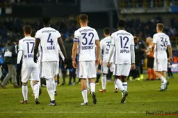 Pech voor RSCA: Anderlecht-speler terug op het vliegtuig na blessure
